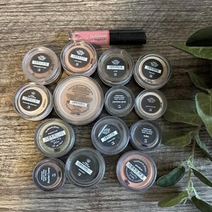 NEW LOT OF 15 BareMinerals Eye Color Gift Set Shadow Loose I.d. Lip gloss rebel
